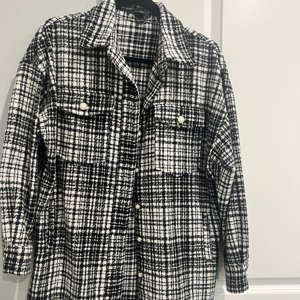 Shacket in excellent condition